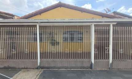 Casa para Venda em Sumaré, Parque Bandeirantes I (Nova Veneza), 4 dormitórios, 2 banheiros, 4 vagas