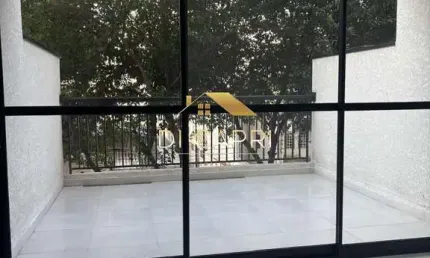 Kitnet / Stúdio à venda na Rua Serra do Japi, 144, Vila Gomes Cardim, São Paulo por R$ 439.000