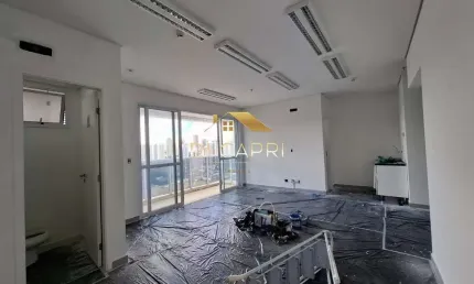 Sala comercial para alugar na Rua Tijuco Preto, 383, Tatuapé, São Paulo por R$ 3.500