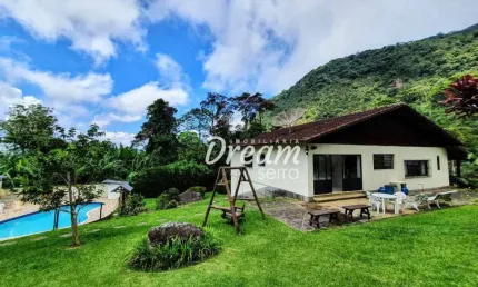 Casa com 5 dormitórios à venda, 266 m² por R$ 995.000,00 - Granja Guarani - Teresópolis/RJ