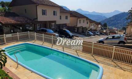 Casa com 3 dormitórios à venda, 78 m² por R$ 320.000,00 - Araras - Teresópolis/RJ