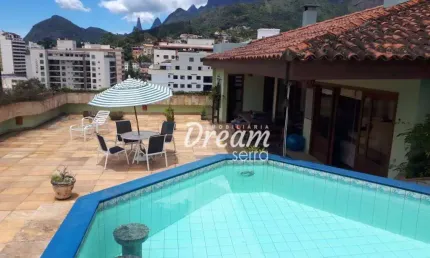 Cobertura com 4 dormitórios à venda, 397 m² por R$ 2.750.000,00 - Agriões - Teresópolis/RJ