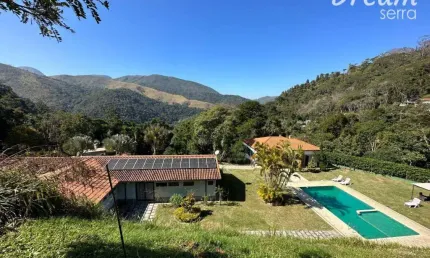 Sítio com 4 dormitórios à venda, 22272 m² por R$ 2.400.000,00 - Três Córregos - Teresópolis/RJ