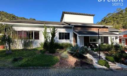 Casa com 3 dormitórios à venda, 266 m² por R$ 2.300.000,00 - Panorama - Teresópolis/RJ