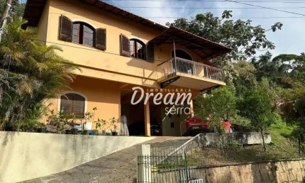 Casa com 4 dormitórios à venda, 192 m² por R$ 770.000,00 - Quinta da Barra - Teresópolis/RJ