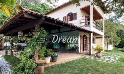 Casa com 2 dormitórios à venda, 120 m² por R$ 600.000,00 - Albuquerque - Teresópolis/RJ