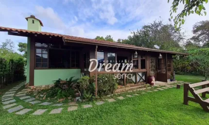 Casa com 5 dormitórios à venda, 250 m² por R$ 900.000,00 - Albuquerque - Teresópolis/RJ