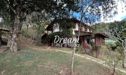 Casa com 6 dormitórios à venda, 304 m² por R$ 950.000,00 - Albuquerque - Teresópolis/RJ