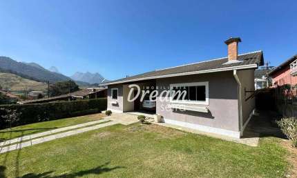 Casa com 5 dormitórios à venda, 185 m² por R$ 850.000,00 - Vargem Grande - Teresópolis/RJ