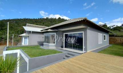 Casa com 3 dormitórios à venda, 100 m² por R$ 695.000,00 - Albuquerque - Teresópolis/RJ