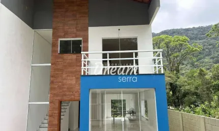 Casa com 4 dormitórios à venda, 200 m² por R$ 850.000,00 - Granja Guarani - Teresópolis/RJ