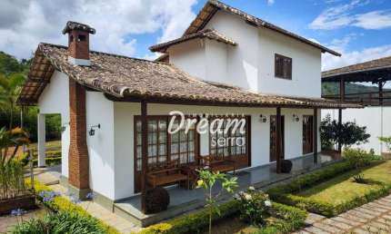Casa com 4 dormitórios à venda, 150 m² por R$ 800.000,00 - Parque do Imbui - Teresópolis/RJ
