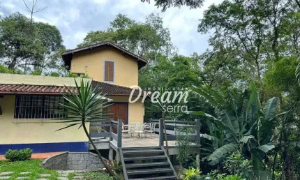 Casa com 3 dormitórios à venda, 227 m² por R$ 1.150.000,00 - Golfe - Teresópolis/RJ