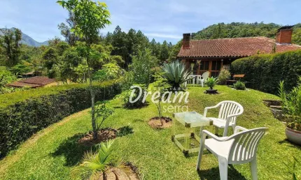 Casa com 2 dormitórios à venda, 68 m² por R$ 480.000,00 - Vargem Grande - Teresópolis/RJ