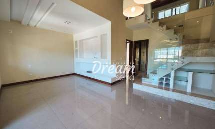 Casa com 3 dormitórios à venda, 137 m² por R$ 690.000,00 - Bom Retiro - Teresópolis/RJ