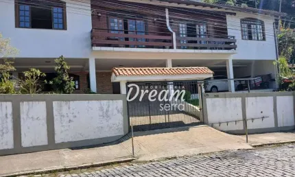 Casa com 4 dormitórios à venda, 130 m² por R$ 560.000,00 - Granja Guarani - Teresópolis/RJ