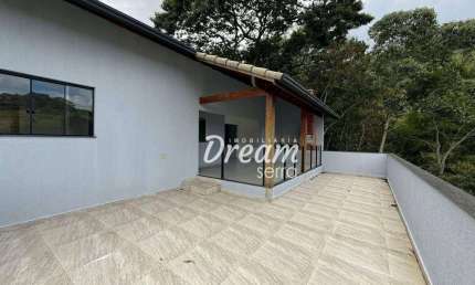 Casa nova com 3 dormitórios à venda, 161 m² por R$ 950.000 - Vargem Grande - Teresópolis/RJ