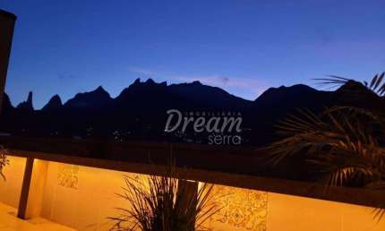 Cobertura com 3 dormitórios à venda, 222 m² por R$ 1.390.000,00 - Alto - Teresópolis/RJ