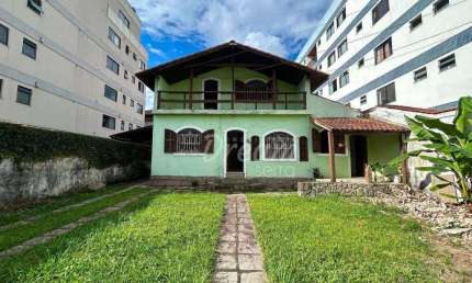 Casa com 4 dormitórios à venda, 180 m² por R$ 1.100.000,00 - Alto - Teresópolis/RJ