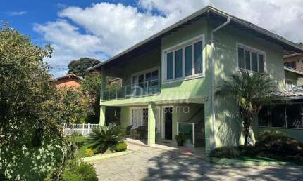Casa com 4 dormitórios à venda, 519 m² por R$ 2.895.000,00 - Parque do Ingá - Teresópolis/RJ