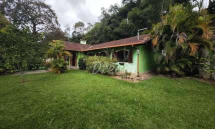 Casa com 3 dormitórios à venda, 128 m² por R$ 680.000,00 - Parque do Imbui - Teresópolis/RJ