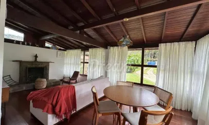 Sítio Urbano com 5.000m² plano, 2 nascentes, 3 Casas por R$ 1.200.000 - Parque do Imbui - Teresópolis/RJ