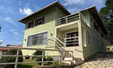 Casa com 3 dormitórios à venda, 310 m² por R$ 1.380.000,00 - Quebra Frascos - Teresópolis/RJ