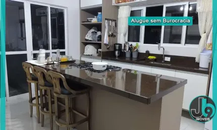 Casa Para Alugar/ Vender no Santa Felicidade com 3 quartos, 3 suítes, 3 salas, 4 banheiros, 321m² por R$ 8.000,00/mês ou R$ 1.840.00 venda