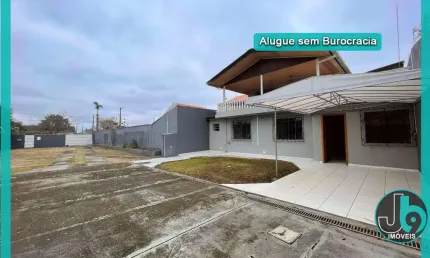Casa para alugar no cajuru com 4 quartos, 3 salas, 3 banheiros, 10 vagas de garagem, 340 m² por r$6.500,00/mês