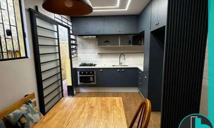 Casa para alugar no Rebouças com 4 quartos, 1 banheira de hidromassagem e 5 vagas com 209m² por R$4.290,00