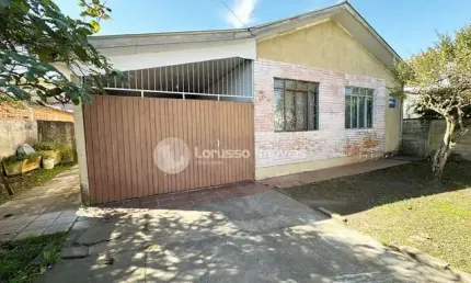 Casa com 2 quartos para alugar na Rua Clávio Molinari, 625, Capão da Imbuia, Curitiba