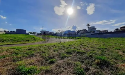 Lote com 396 m² no condomínio residencial santorini na cidade de indaiatuba.