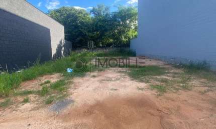 Terreno comercial à venda com 300 m² no Montreal Residence em Indaiatuba/SP.