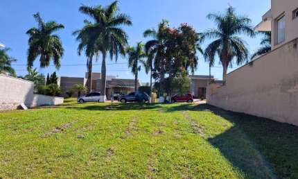 Lote de 577m² no Condomínio Palmeiras Imperiais em Salto/SP