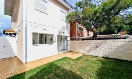 Casa (sobrado) com 3 dormitórios no Condomínio Residencial Flamboyant