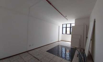 Sala comercial com 1 sala à venda na Pasteur, 89, Santa Efigênia, Belo Horizonte por R$ 80.000