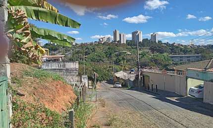 Casa com 3 quartos à venda na Recife, 699, Nova Esperança, Belo Horizonte por R$ 440.000
