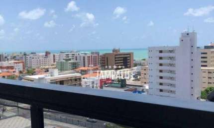 Cobertura em piso único com 4 suítes e piscina privativa