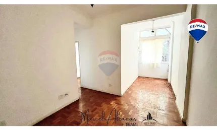 Vendo Quarto e sala em Ipanema com vaga de garagem. 38m2 moradia ou investimento