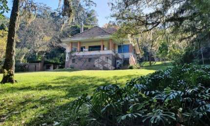 Casa com 2 quartos à venda na Rua Jacarandás, 172, Ponta Grossa, Porto Alegre por R$ 1.800.000