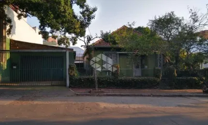 Casa com 3 quartos à venda na Rua Afonso Pena, 59, Azenha, Porto Alegre por R$ 855.000