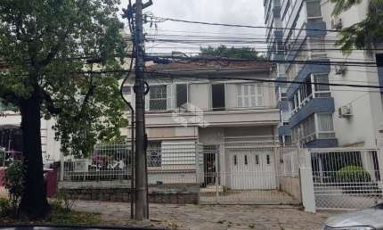 Casa com 3 quartos à venda na Rua Marquês do Pombal, 843, Moinhos de Vento, Porto Alegre por R$ 2.500.000
