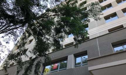 Sala comercial à venda na Avenida Mariland, 387, São João, Porto Alegre por R$ 999.000