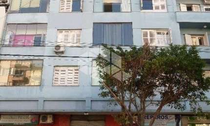 Ponto comercial à venda na Avenida Cristóvão Colombo, 1650, Floresta, Porto Alegre por R$ 375.000