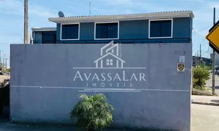Sobrado à venda, Umbará, CURITIBA - PR com 3 quartos e otima localização