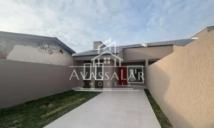 Casa com 3 quartos, e suíte, no bairro Veneza na Fazenda Rio Grande- PR