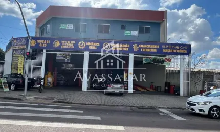 Sobrado comercial para venda no bairro Sitio Cercado, Curitiba - PR