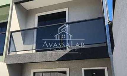 Triplex com 3 quartos á venda no bairro Sitio Cercado, Curitiba- PR