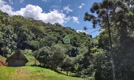 Excelente sítio a venda localizado na Colônia Santana, em São José.