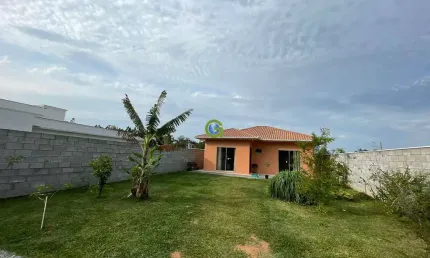 Casa à venda no bairro guarda do cubatão em palhoça, semi-mobiliada com 77 ² de